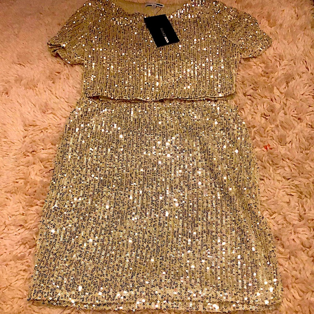 Two piece set
